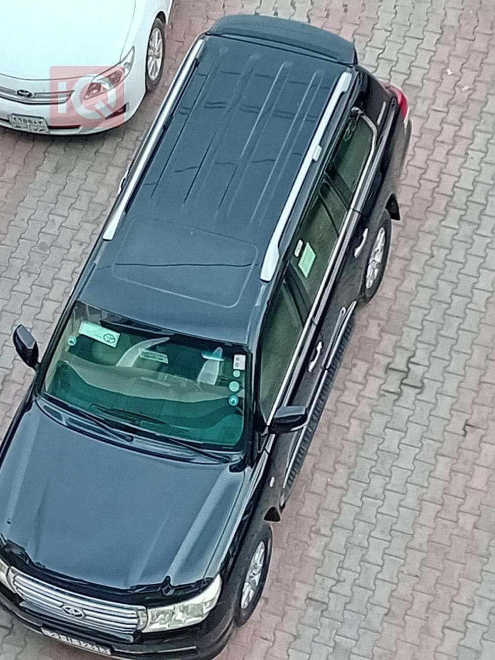 تويوتا لاندكروزر